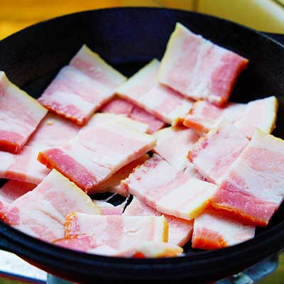 簡単焼くだけ！おつまみカリカリベーコン