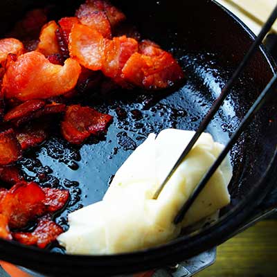 簡単焼くだけ！おつまみカリカリベーコン