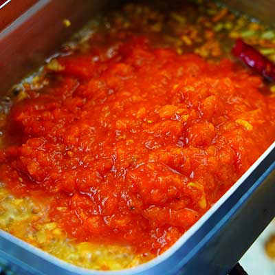 バジルとモッツアレラのトマトパスタ