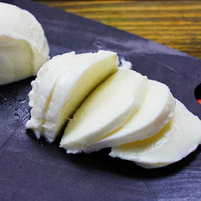 モッツアレラチーズのカプレーゼ