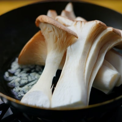 エリンギのガーリック炒め