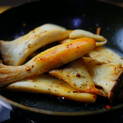 エリンギのガーリック炒め