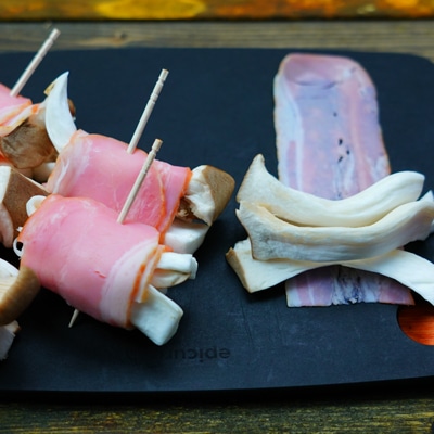 うまみたっぷり！エリンギベーコン巻き