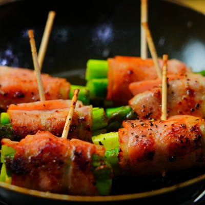 シャキシャキ食感！アスパラベーコン巻き