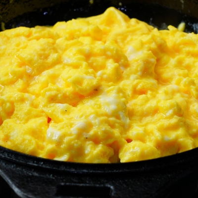 口の中でとろける！ふわふわ卵のオムライス