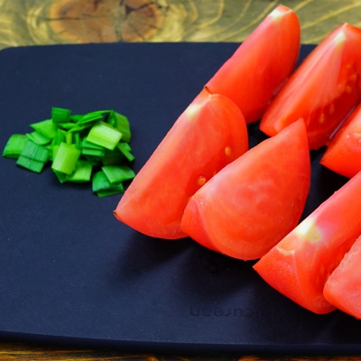 さっと一品！トマトのキムチ和え