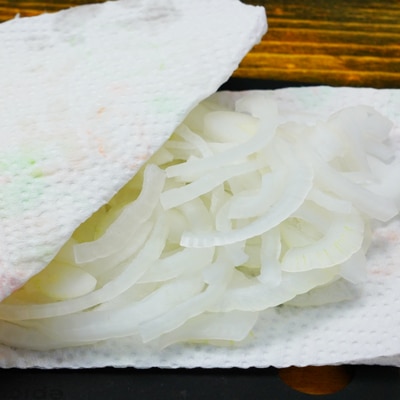 辛くない！新玉ねぎとツナのサラダ