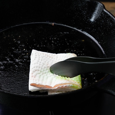 味が染みてる!玉ねぎと豚バラ肉の煮込み