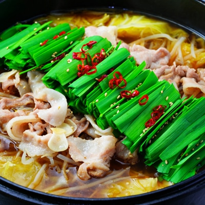 熱々バリうま!キャベツと豚バラ肉のもつ鍋風