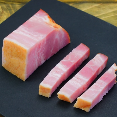 温玉をのせて！焼きキャベツのシーザーサラダ