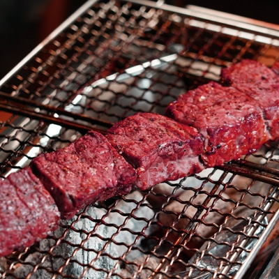 モウリョソースで食べる！シュラスコ