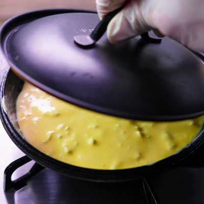 ホワイトデーに！スキレットで作るクリームチーズケーキ