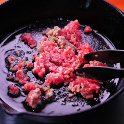 節約レシピ！豚ひき肉のニラもやし炒め