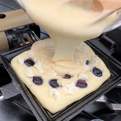 甘酸っぱい!ベリーホットサンドケーキ