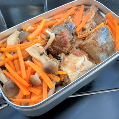 サバ味噌煮缶de炊き込みご飯