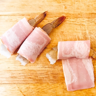 じっくり焼き上げる！海老とベーコンのシュラスコ