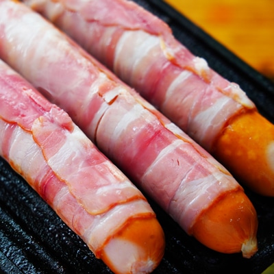 肉×肉!コストコのチーズ入りベーコン巻きフランク