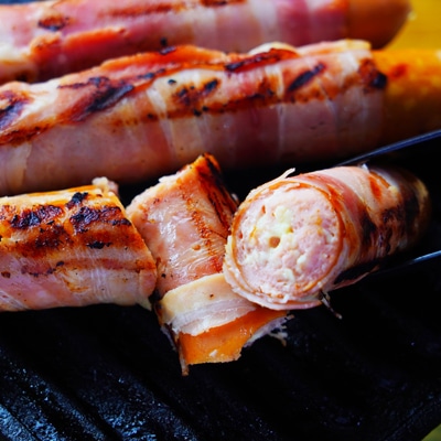 肉×肉!コストコのチーズ入りベーコン巻きフランク