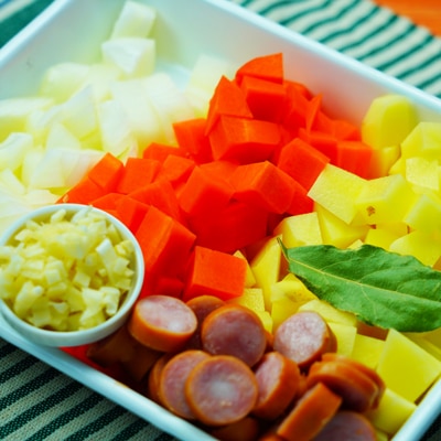 トマトの旨味たっぷり!具沢山ミネストローネ