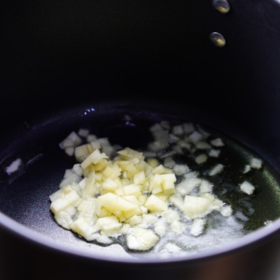 トマトの旨味たっぷり!具沢山ミネストローネ