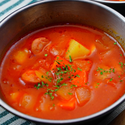 トマトの旨味たっぷり!具沢山ミネストローネ