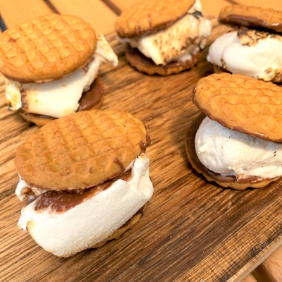 再現レシピ!アニメゆるキャン△の「とろ〜り❤︎焼きマシュマロでスモア」