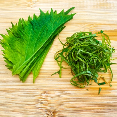 梅がうめ〜!さっぱりちりめんご飯