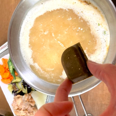 再現レシピ！アニメゆるキャン△の「不思議な味！？豚骨煮込みカレー」