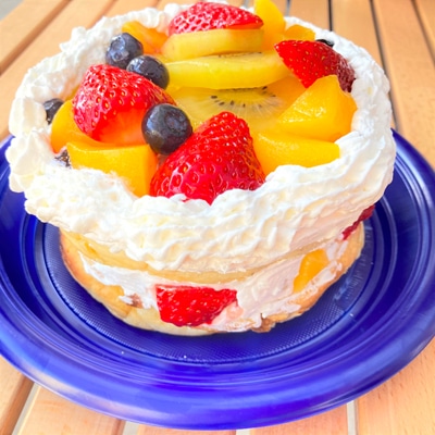 再現レシピ！アニメゆるキャン△の「ホットケーキで簡単！お誕生日ケーキ」