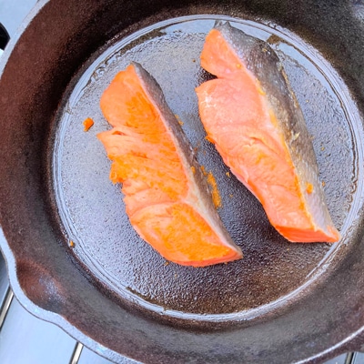 再現レシピ!アニメゆるキャン△の「最強なごはんのお供!牛肉の大和煮&焼鮭」