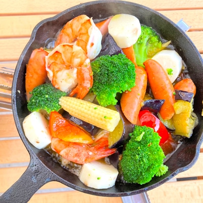 再現レシピ!アニメゆるキャン△の「豪華!具だくさんアヒージョ」