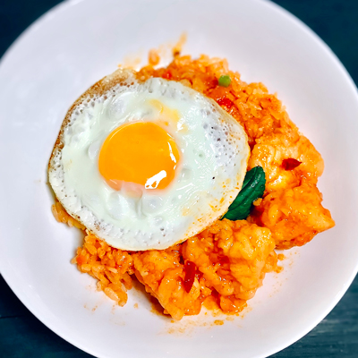 コンビニ商品だけで！エビたっぷり甘辛ナシゴレン