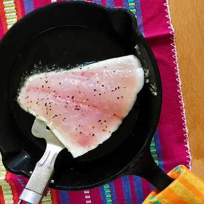 スキレットで簡単！鯛のアクアパッツァ