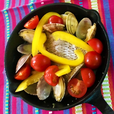 スキレットで簡単！鯛のアクアパッツァ