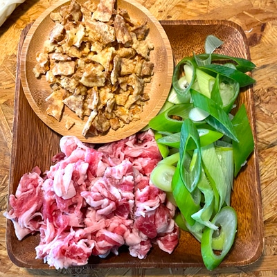 お酒のシメに!生姜たっぷり肉うどん