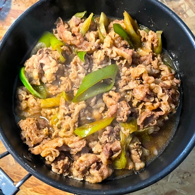 お酒のシメに!生姜たっぷり肉うどん