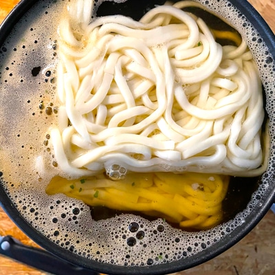 お酒のシメに!生姜たっぷり肉うどん