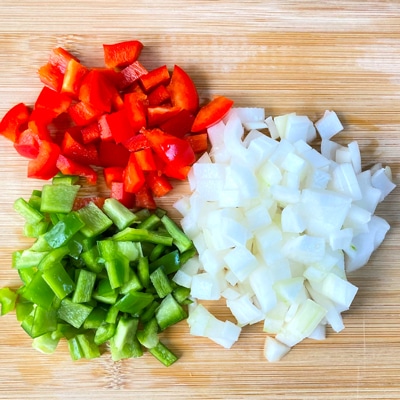 再現レシピ！アニメゆるキャン△の「スパイシーなジャンバラヤ」