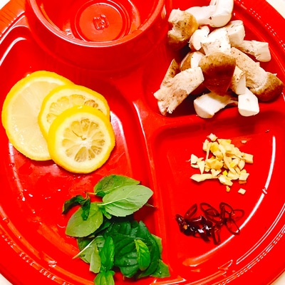 夏キャンプにぴったり！アサリのエスニック蒸し